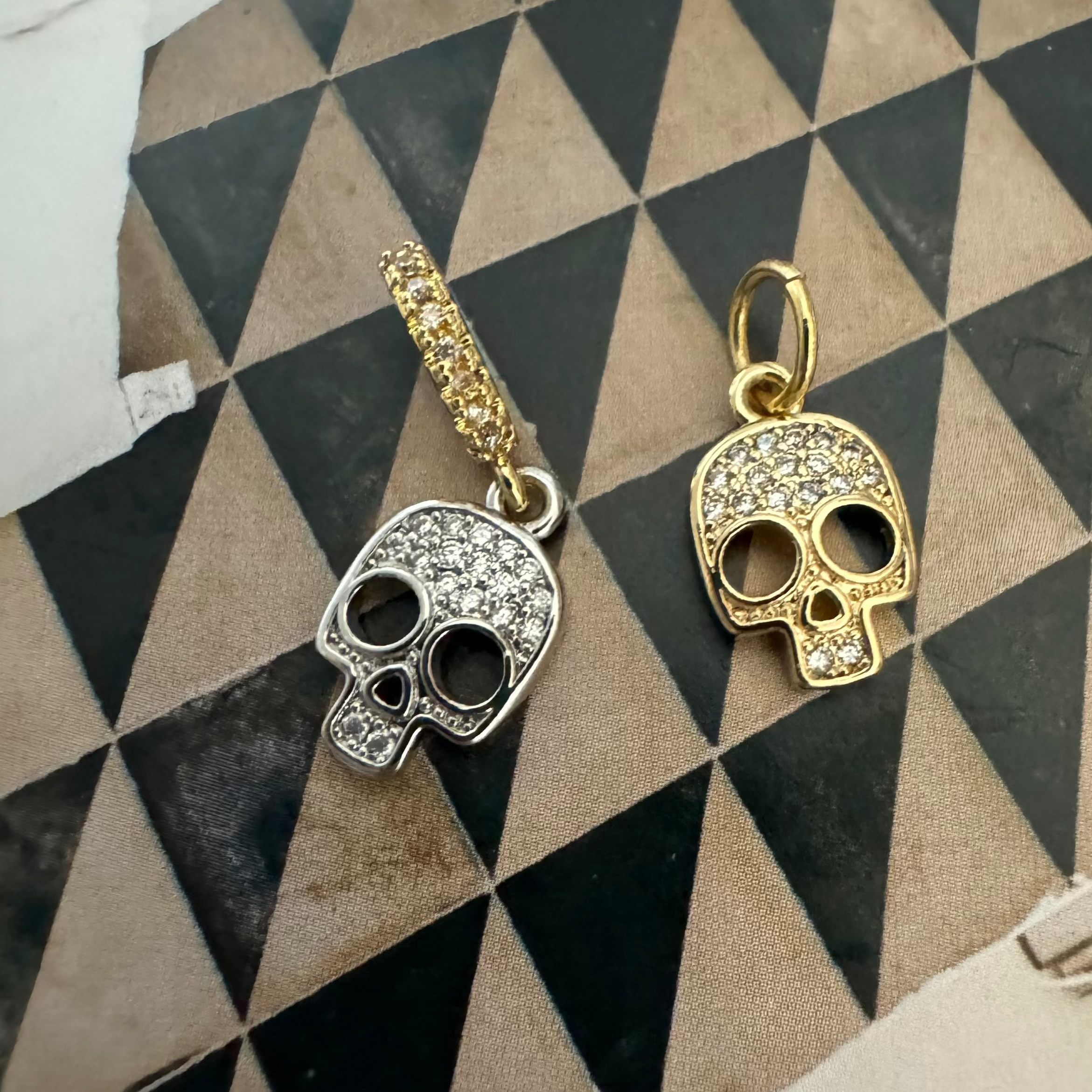 skull charms