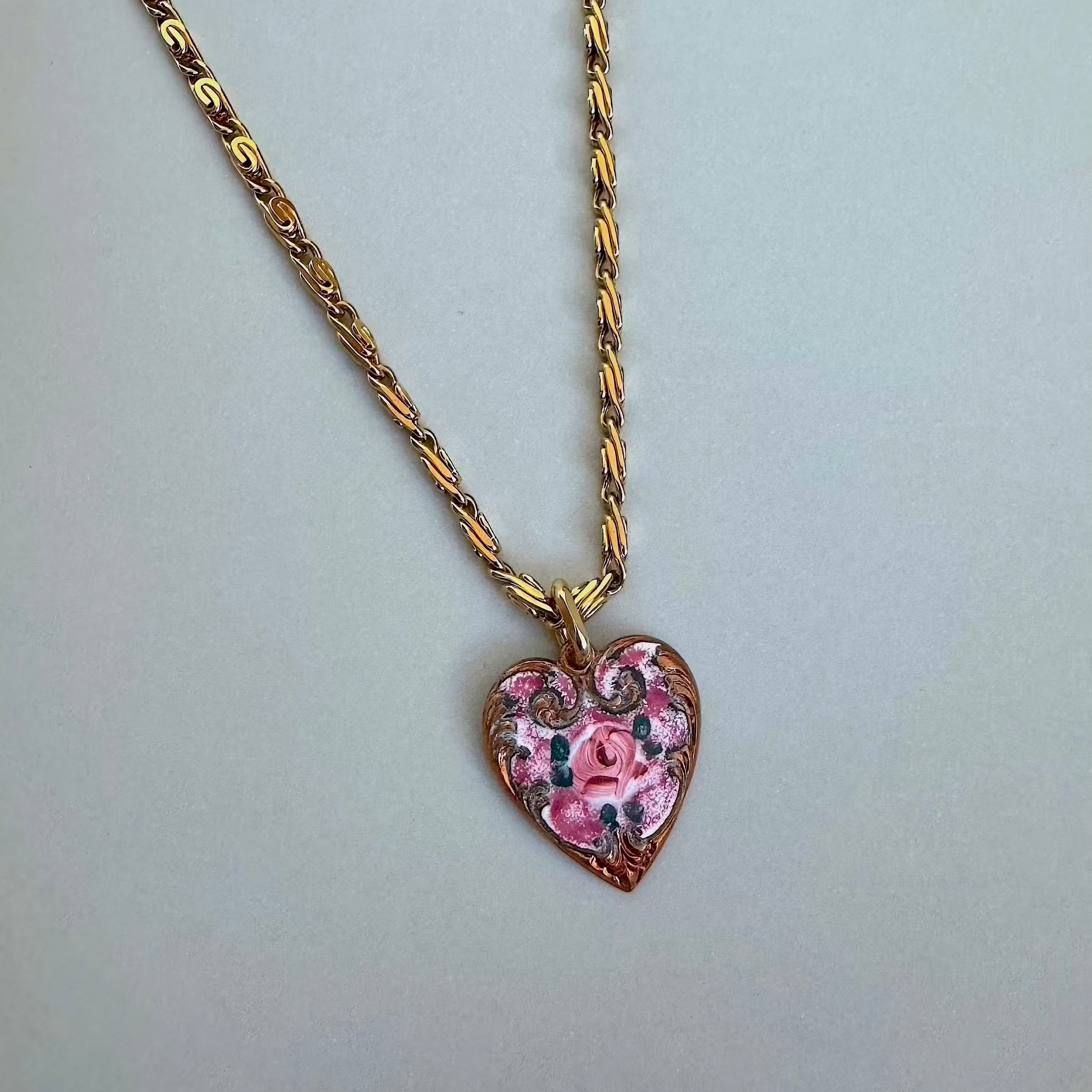 vintage pink crush necklace