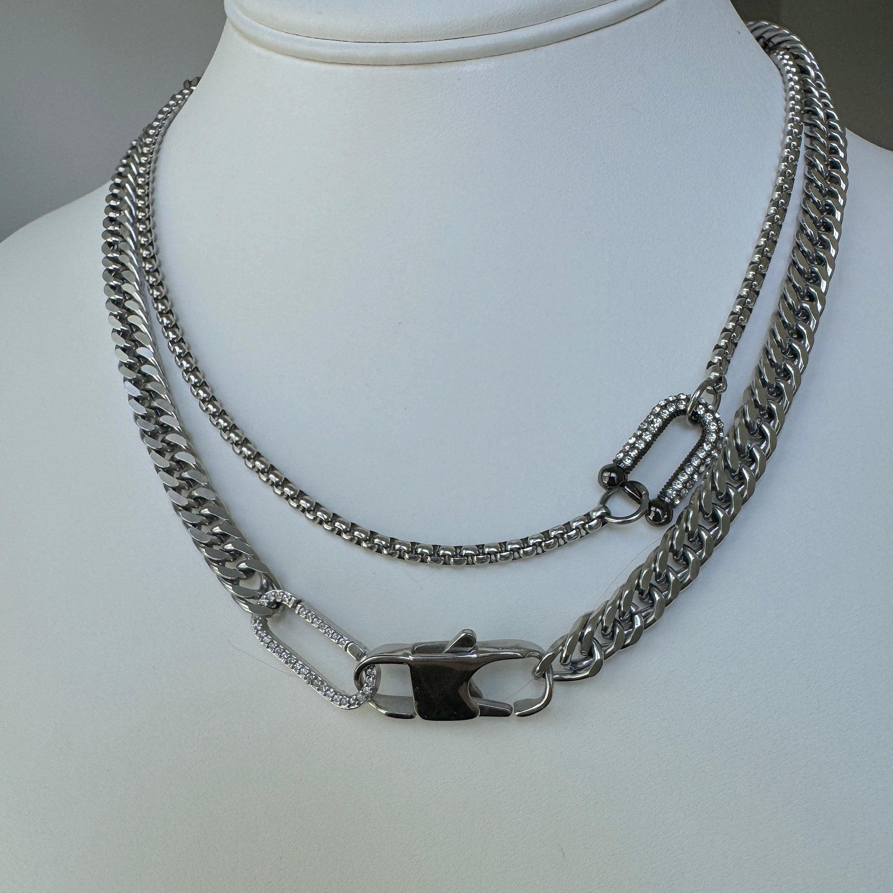 venetian and noir link necklace